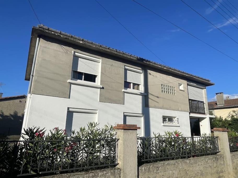 Charmante Maison Individuelle A Limoux Exterior photo